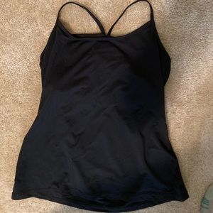 Under armor workout top with built in bra